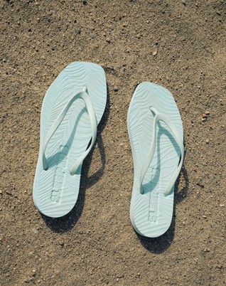 Tapered Flip Flops